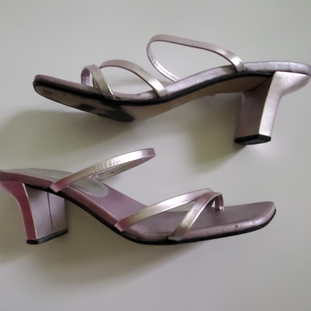 VINTAGE Womans lilac leather sandal - Picture 3 of 4